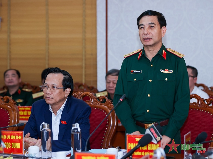 Thủ tướng Phạm Minh Chính làm việc với Ban Thường vụ Trung ương Hội Cựu chiến binh Việt Nam​