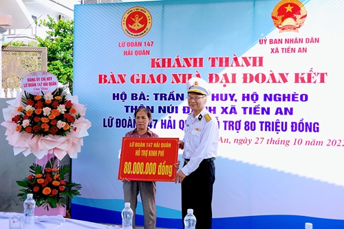 Lữ đoàn 147 khánh thành và bàn giao Nhà đại đoàn kết tại Quảng Ninh