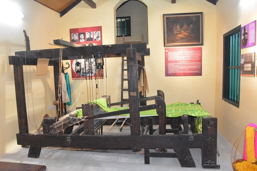 Về thăm nơi Bác Hồ viết 