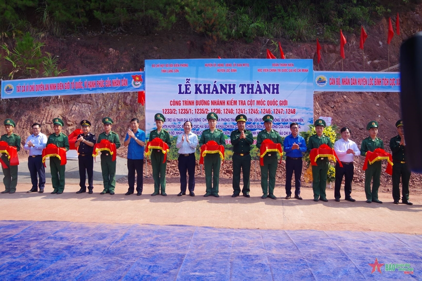 Lạng Sơn: Khánh thành công trình đường nhánh kiểm tra cột mốc quốc giới trên địa bàn huyện Lộc Bình