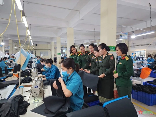 Nhà máy Z176 góp phần thúc đẩy mối quan hệ Việt Nam-Lào 

