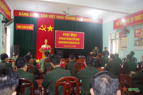 Khai mạc tập huấn giáo viên quân sự cấp phân đội Quân đội nhân dân Lào
