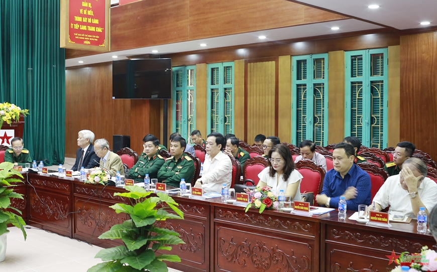 Phát huy vai trò chuyên gia trong bảo vệ nền tảng tư tưởng của Đảng