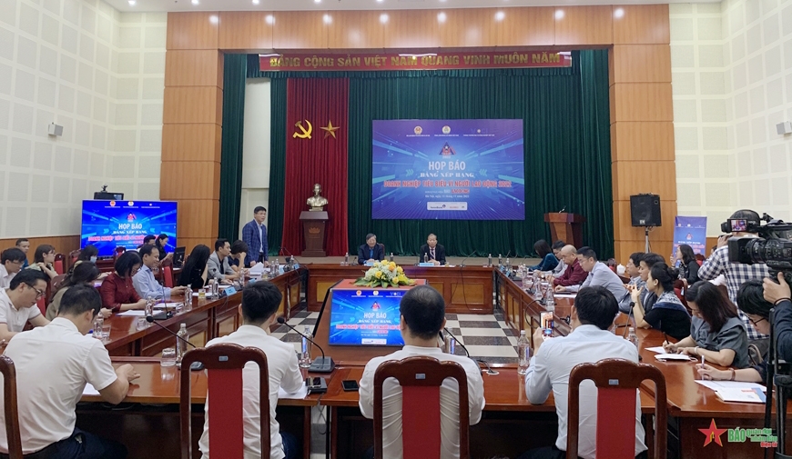 Vinh danh những doanh nghiệp tiêu biểu vì người lao động