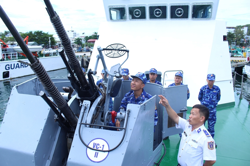 Vùng Cảnh sát biển 4: Coi trọng huấn luyện làm chủ vũ khí, trang bị