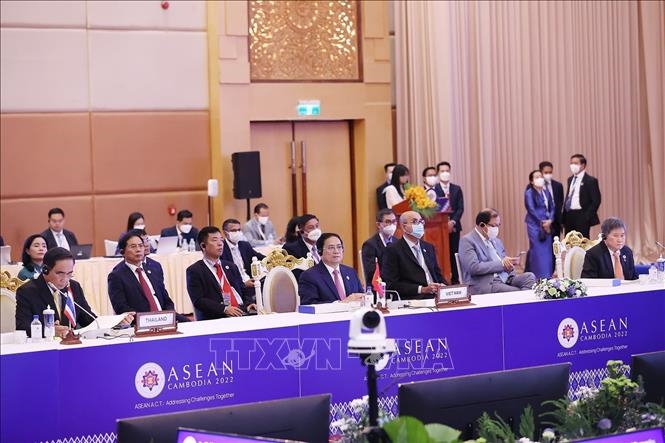 Hội nghị Cấp cao ASEAN lần thứ 40: Vì một Cộng đồng ASEAN đoàn kết và tự cường