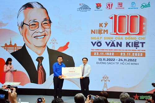TP Hồ Chí Minh khai mạc chuỗi hoạt động kỷ niệm 100 năm Ngày sinh đồng chí Võ Văn Kiệt