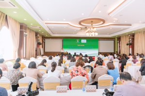 Vinamilk tập huấn nâng cao kiến thức dinh dưỡng cho nhân viên y tế