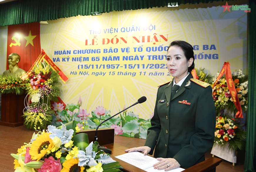 Thư viện Quân đội đón nhận Huân chương Bảo vệ Tổ quốc hạng Ba