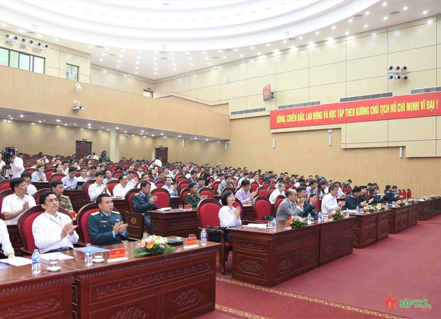 Hội nghị B&aacute;o c&aacute;o vi&ecirc;n Trung ương th&aacute;ng 11-2022