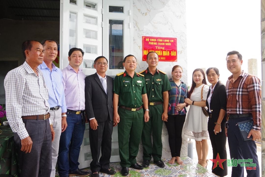 Chung tay giúp đỡ quân nhân có hoàn cảnh khó khăn