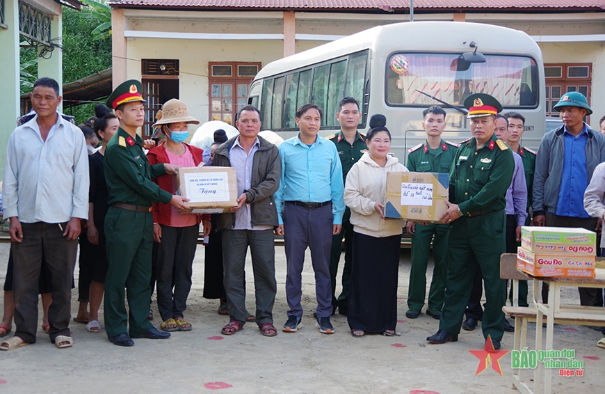 Gửi nghĩa tình nơi vùng cao