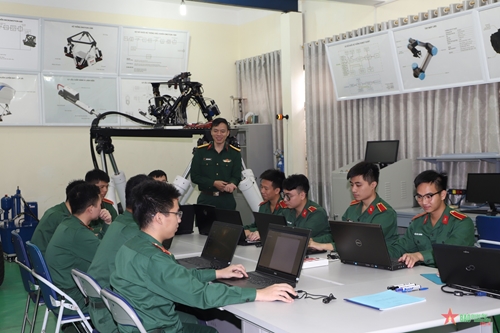 Nhà giáo Học viện Kỹ thuật quân sự trong hành trình 40 năm đào tạo cán bộ khoa học kỹ thuật quân sự của quân đội

​
