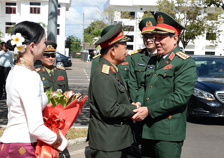 Tăng cường hơn nữa hợp tác gắn bó giữa Tổng cục Chính trị Quân đội nhân dân Việt Nam-Lào