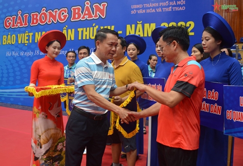 Hơn 200 vận động viên tranh tài tại Giải bóng bàn Cúp Hội Nhà báo Việt Nam