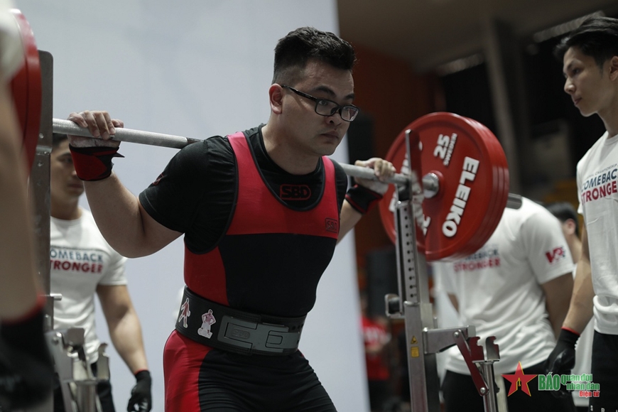 Khởi tranh Giải powerlifting Việt Nam 2022