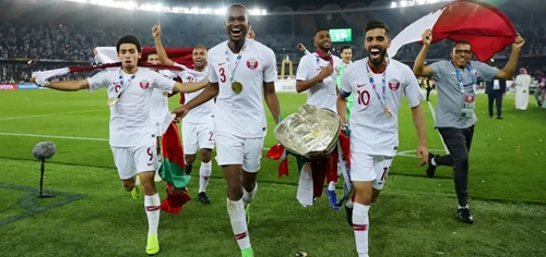 World Cup 2022, bảng A, Qatar - Ecuador: Sân nhà là động lực, hay áp lực?