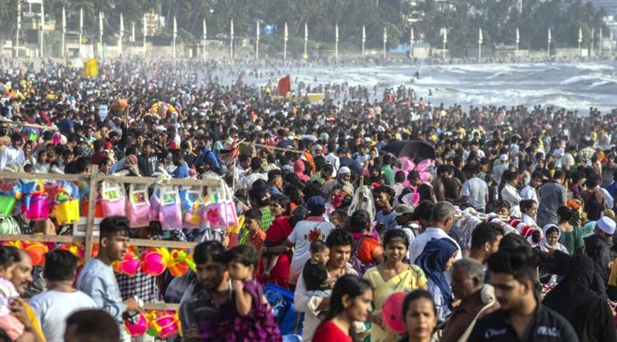 Sức &eacute;p b&ugrave;ng nổ d&acirc;n số