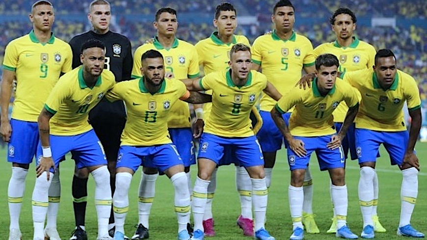 ĐT Brazil luôn là niềm tự hào của người hâm mộ bóng đá toàn cầu. Với sự xuất sắc và tài năng của các cầu thủ hàng đầu, ĐT Brazil luôn là một đối thủ đáng gờm trên sân cỏ. Cùng theo dõi hình ảnh và bức tranh chân dung CĐV đầy cảm hứng về ĐT Brazil!