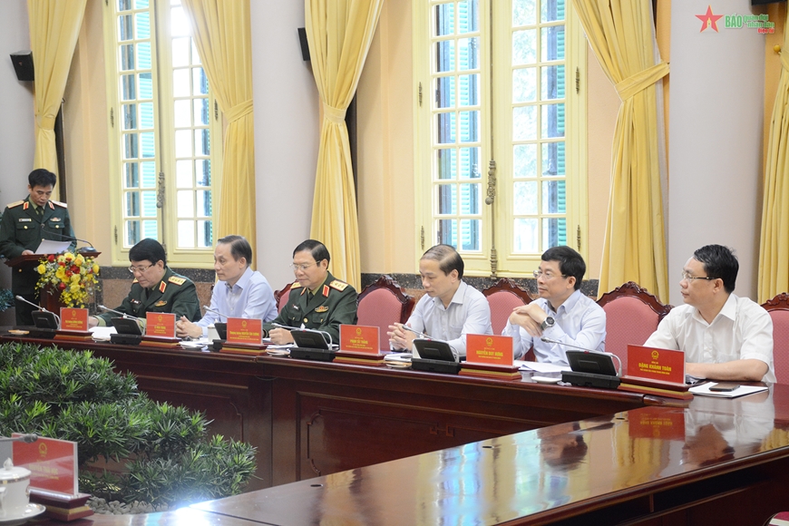 Chủ tịch nước Nguyễn Xuân Phúc chủ trì phiên họp góp ý vào đề cương chi tiết báo cáo tổng kết 10 năm thực hiện Nghị quyết Trung ương 8 khóa XI