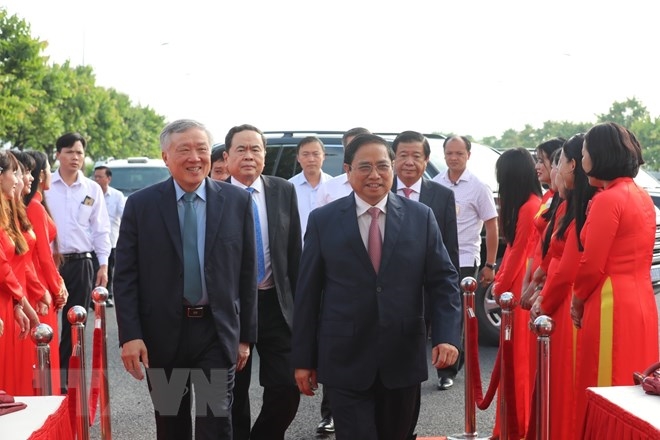 Thủ tướng Chính phủ Phạm Minh Chính dự Lễ khánh thành cầu Cái Cam
