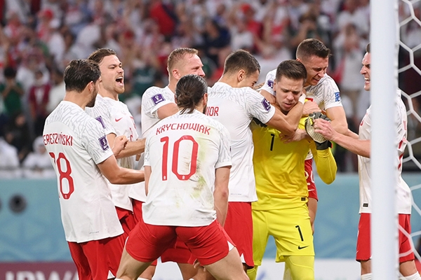 Ba Lan - Saudi Arabia 2-0 Bi kịch  không biết mình là ai