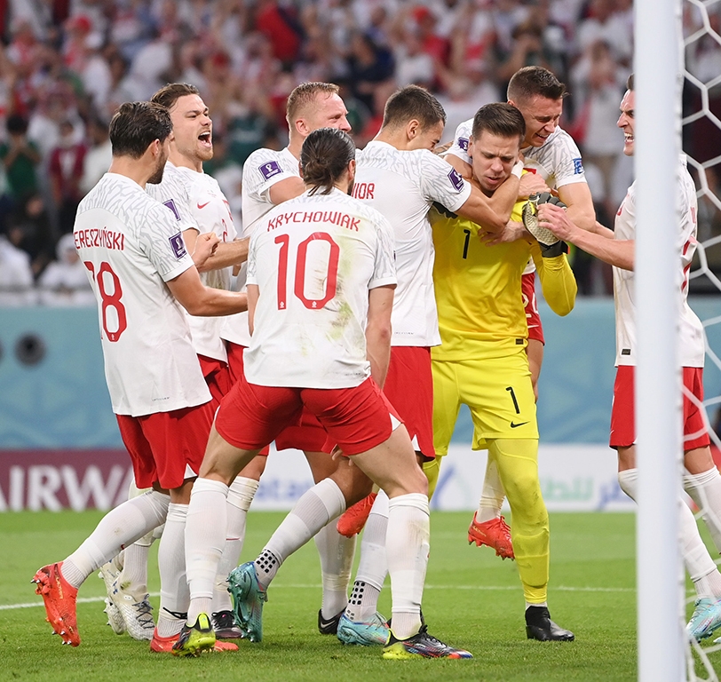 Ba Lan - Saudi Arabia: 2-0: Bi kịch... không biết mình là ai!