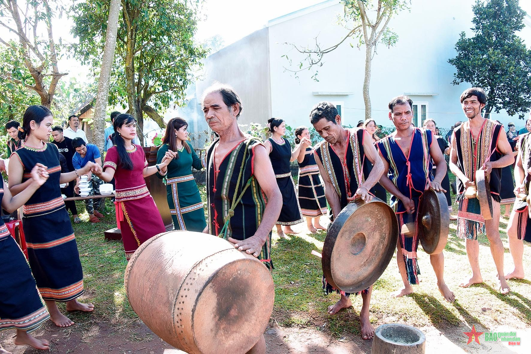 Lễ mừng lúa mới của đồng bào Ba Na