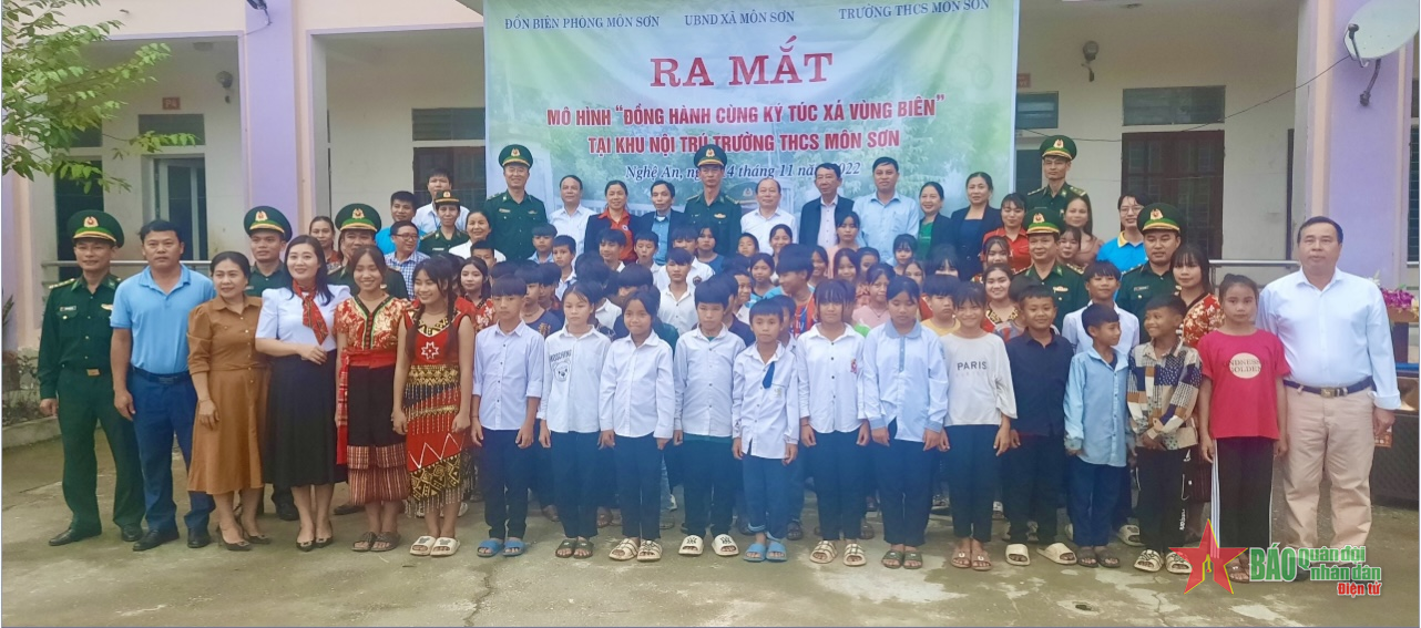 Đồng hành cùng ký túc xá vùng biên