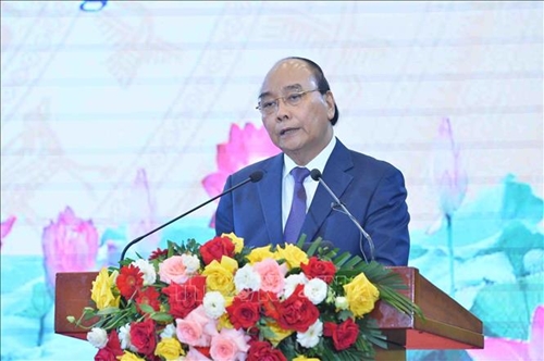 Chủ tịch nước Nguyễn Xuân Phúc: Đội ngũ cán bộ Mặt trận cơ sở đóng góp quan trọng trong xây dựng hệ thống chính trị