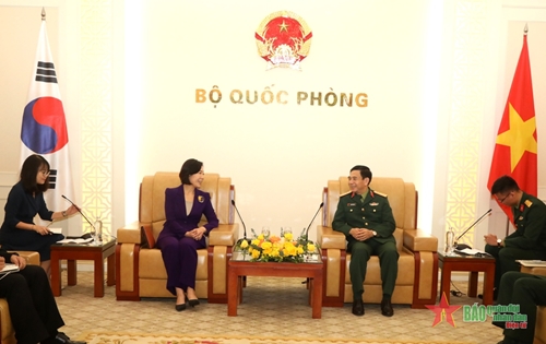 Đại tướng Phan Văn Giang tiếp Đại sứ Hàn Quốc
