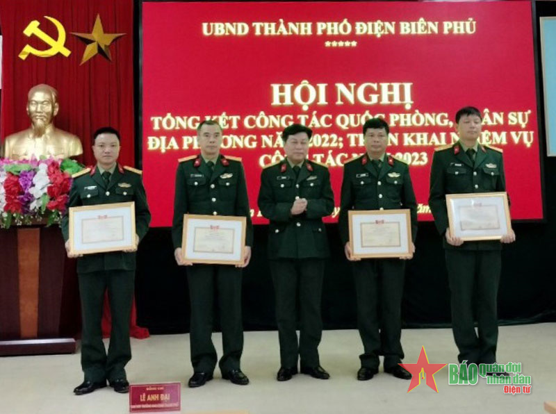 Hoàn thành tốt công tác quốc phòng, quân sự địa phương năm 2022​