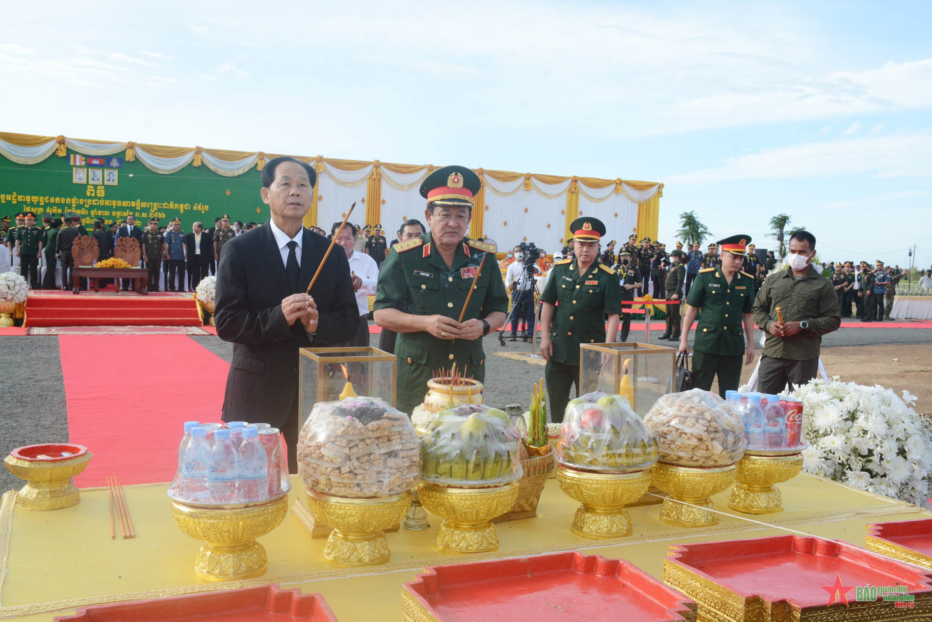 Lễ hỏa táng 49 hài cốt chiến sĩ LLVT đoàn kết cứu nước Campuchia