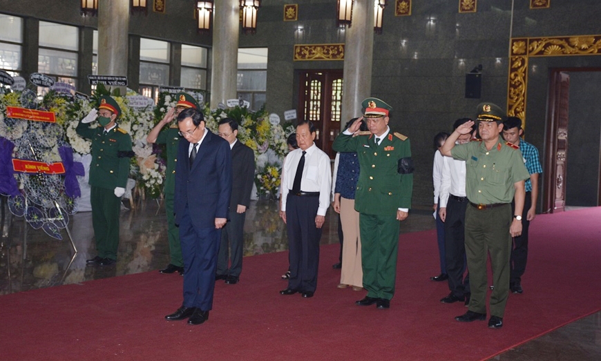 Cử hành trọng thể lễ viếng Thượng tướng Nguyễn Thành Cung