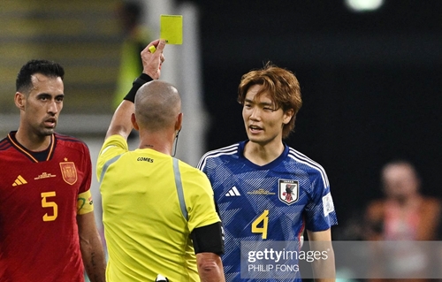 Hàng thủ Nhật Bản mất trụ cột trước trận đấu với Croatia