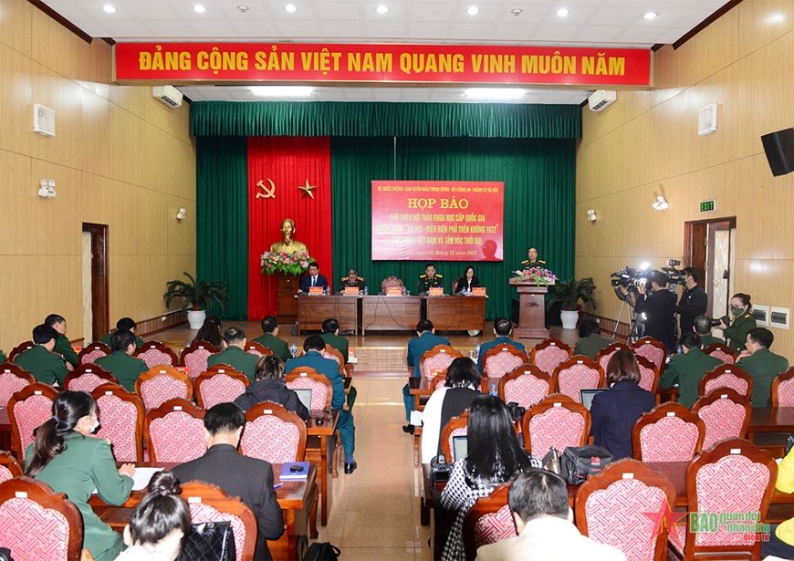 Họp báo giới thiệu Hội thảo khoa học Chiến thắng “Hà Nội-Điện Biên Phủ trên không”
