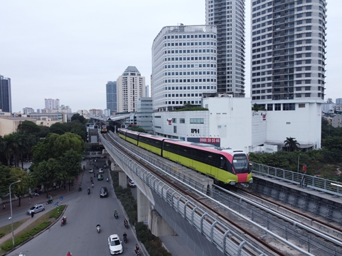 Đường sắt đô thị Nhổn - ga Hà Nội bắt đầu chạy thử
