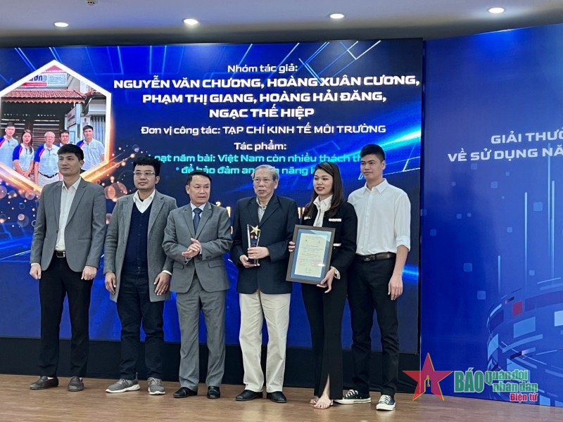 Trao giải báo chí tuyên truyền về sử dụng năng lượng tiết kiệm và hiệu quả năm 2022