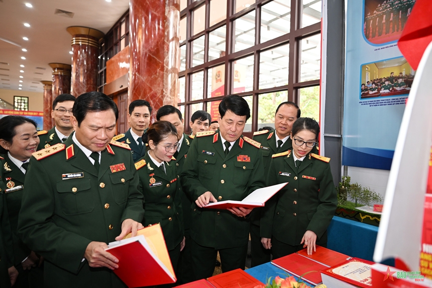 Tuyên dương điển hình tiên tiến phong trào “Lao động giỏi, lao động sáng tạo” trong công đoàn Quân đội giai đoạn 2017-2022