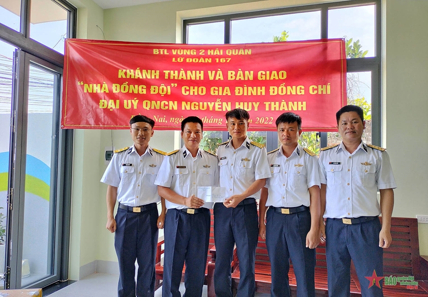 Lữ đoàn 167 bàn giao “Nhà đồng đội” cho quân nhân có hoàn cảnh khó khăn