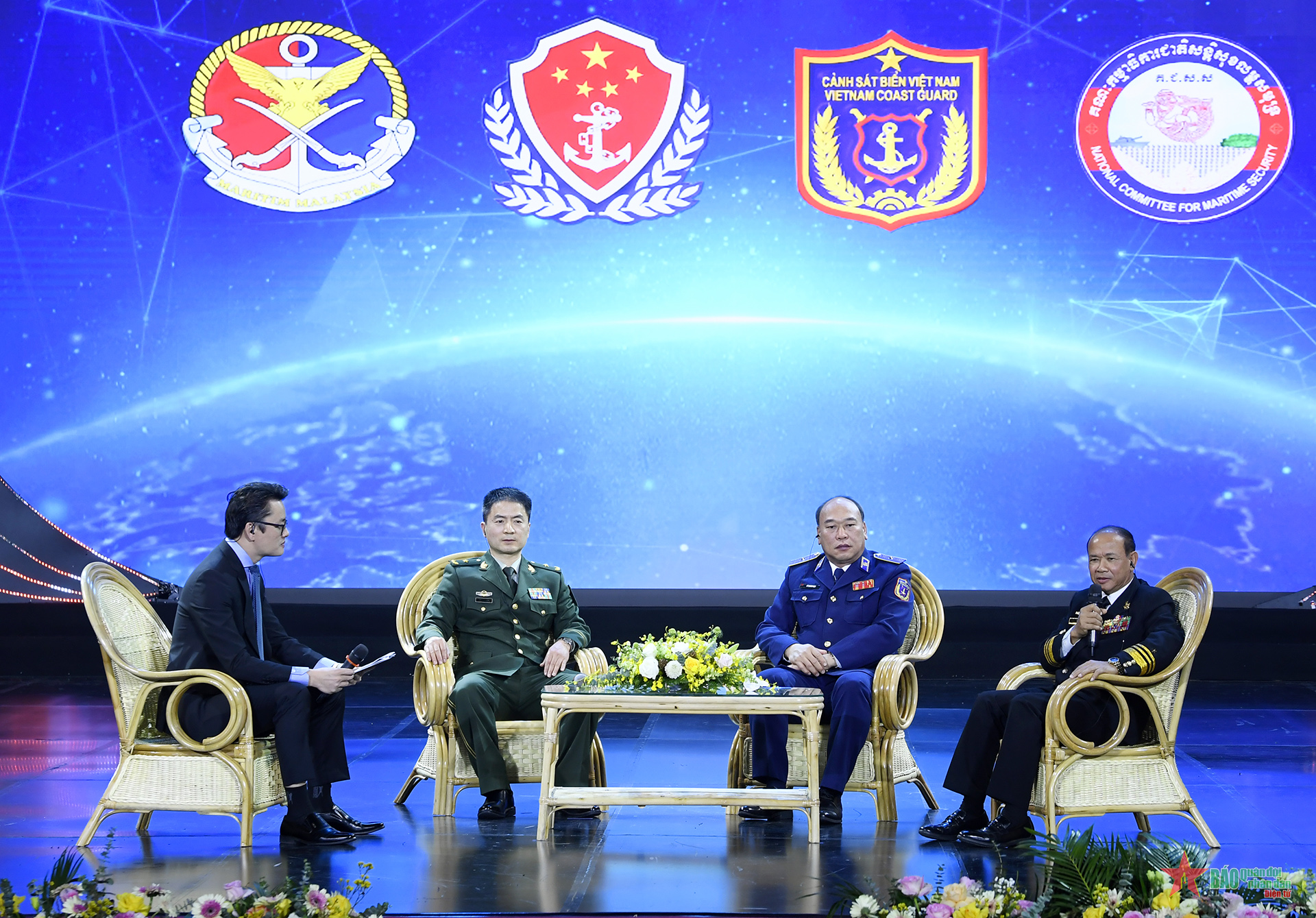 Đêm giao lưu “Cảnh sát biển Việt Nam và những người bạn”