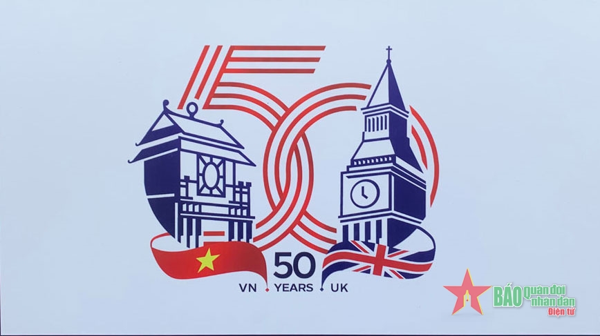 Logo chính thức kỷ niệm 50 năm quan hệ Vương quốc Anh - Việt Nam