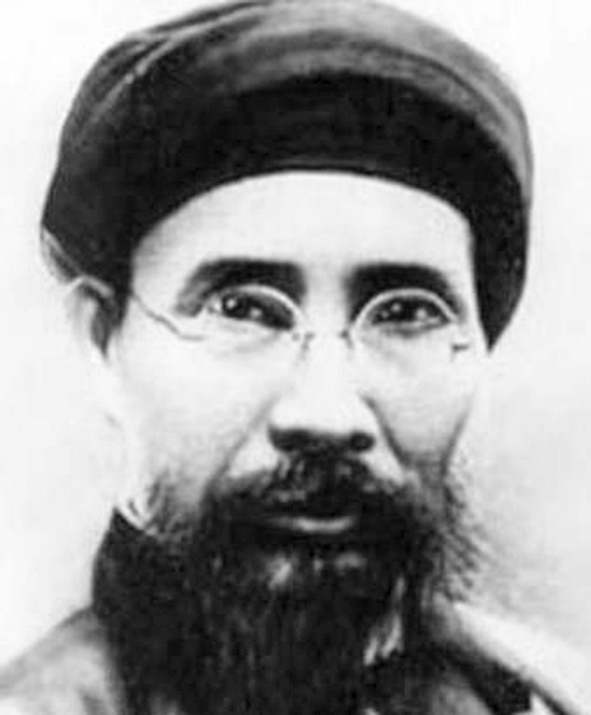 Ngày 26-12-1962, Chủ tịch Hồ Chí Minh chiêu đãi Đoàn đại biểu quân sự Liên Xô sang thăm nước ta