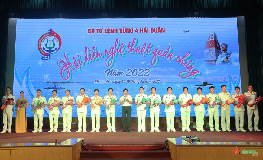 Vùng 4 Hải quân tổ chức Hội diễn nghệ thuật quần chúng năm 2022    ​