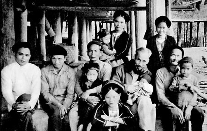 Ngày 28-12-1962, Bác căn dặn “Gia đình là hạt nhân của xã hội"