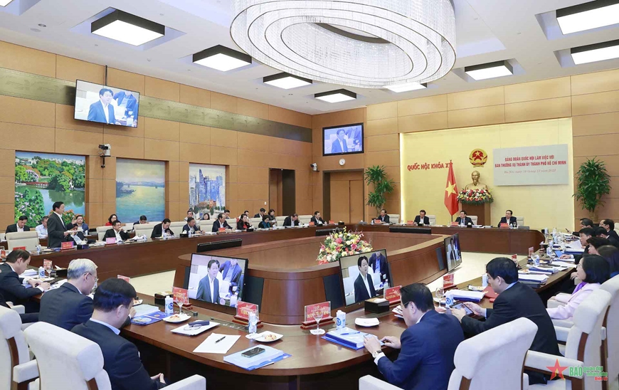 Đảng đoàn Quốc hội làm việc với Ban Thường vụ Thành ủy Thành phố Hồ Chí Minh