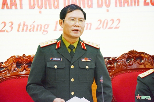 Thượng tướng Nguyễn Tân Cương dự, chỉ đạo hội nghị Đảng ủy Quân khu 3