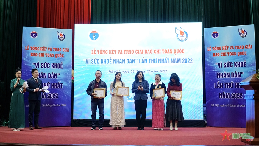 Trao Giải báo chí toàn quốc “Vì sức khỏe nhân dân”