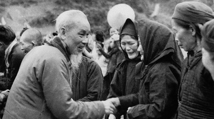 Ngày 27-12-1957: Bác khẳng định “Cuộc đấu tranh của nhân dân Việt Nam và Ai Cập đều nhằm mục tiêu độc lập dân tộc của mỗi nước”