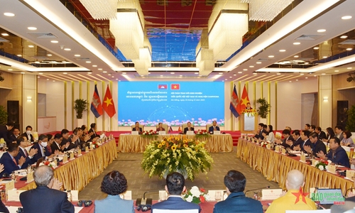 Tăng cường trao đổi kinh nghiệm giữa Quốc hội Việt Nam và Nghị viện Campuchia